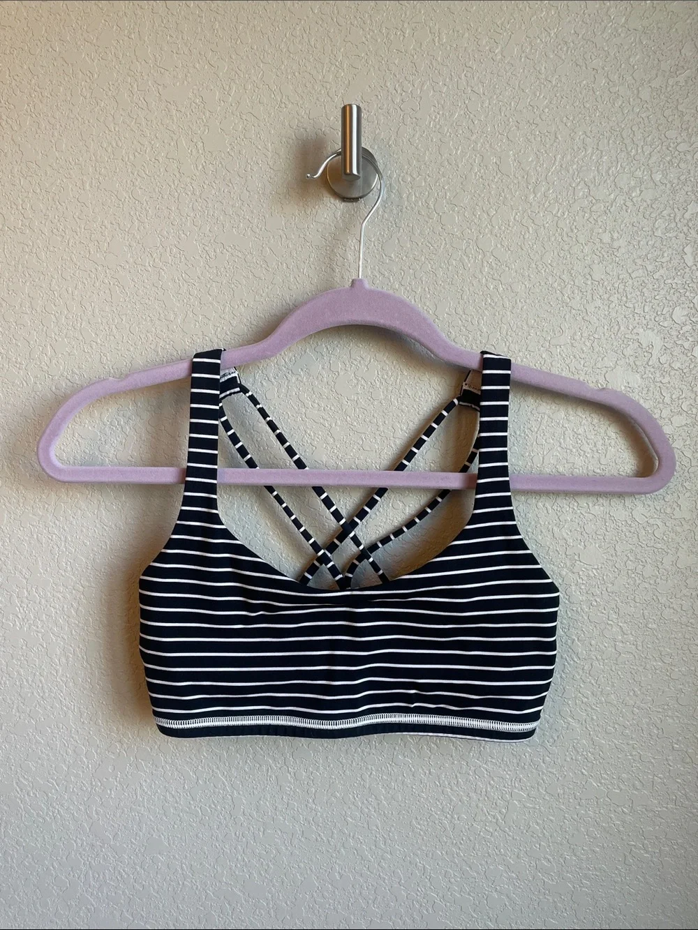 Lululemon Free to Be Sports Bra
